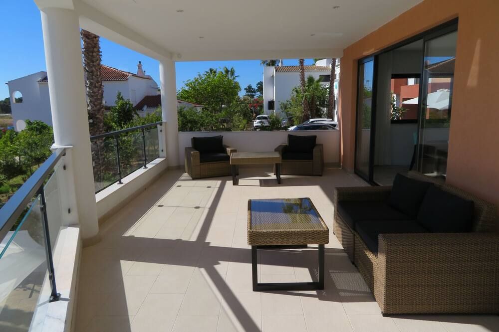 מרפסת תמונה