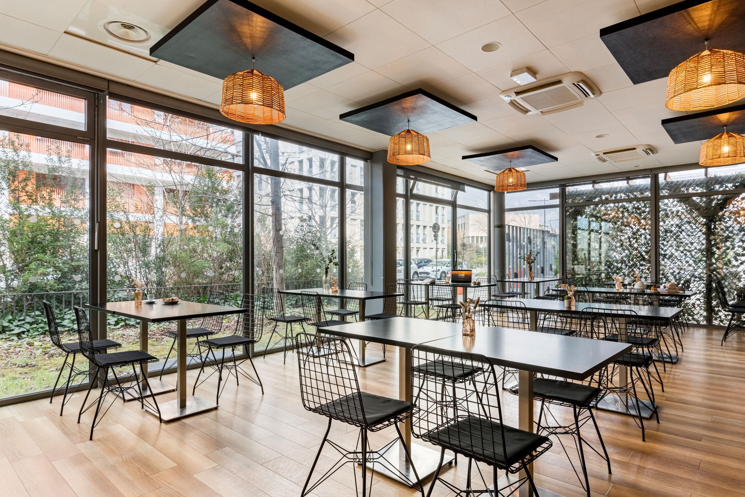 מסעדה תמונה