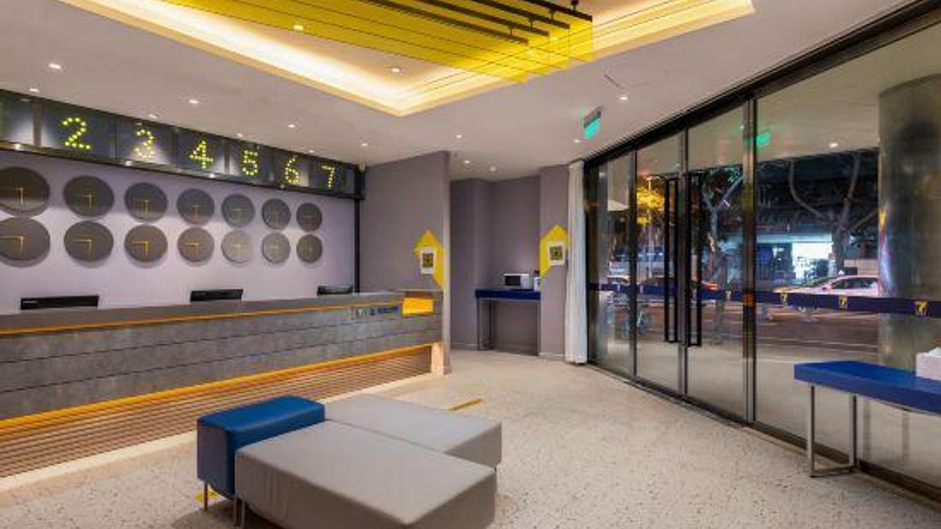 7 Days Hotel (Chengdu West China Hospital Wuhou Temple Branch)