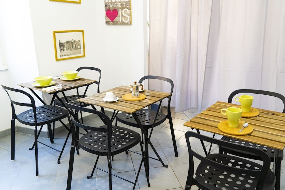 מסעדה תמונה