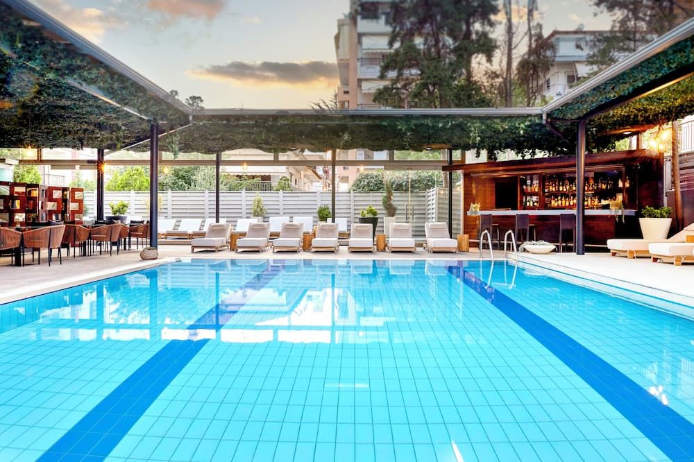 בריכה תמונה