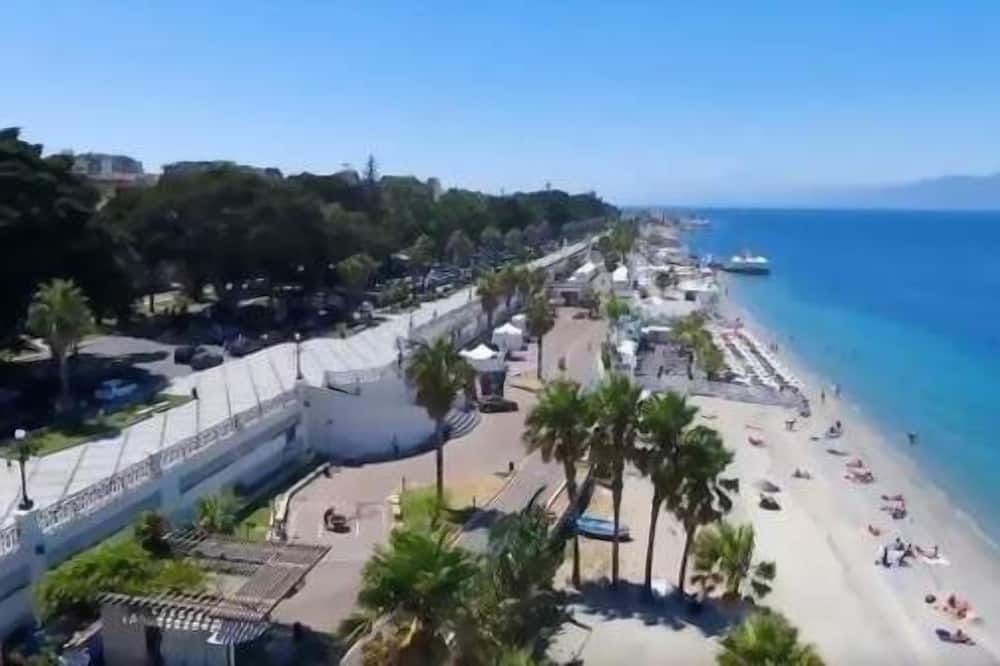 נוף חיצוני