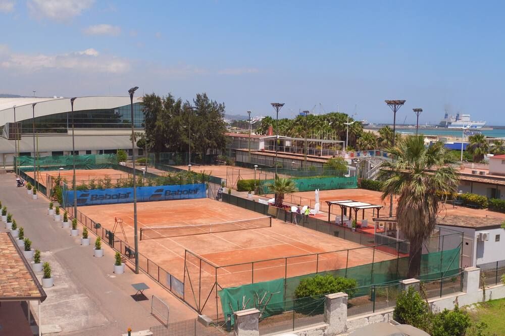 נוף חיצוני
