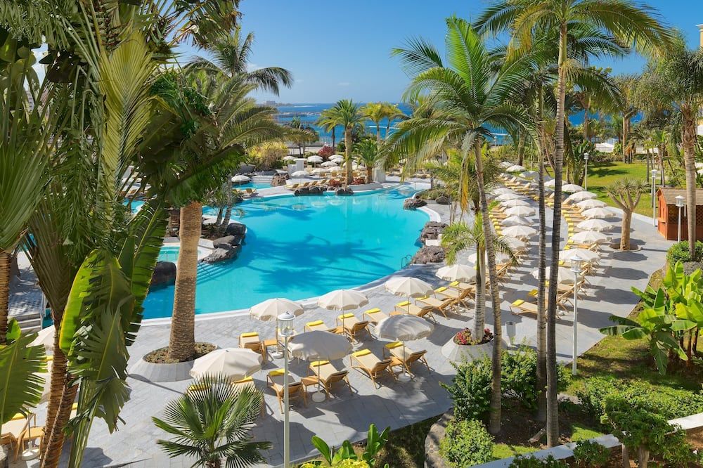 בריכה תמונה