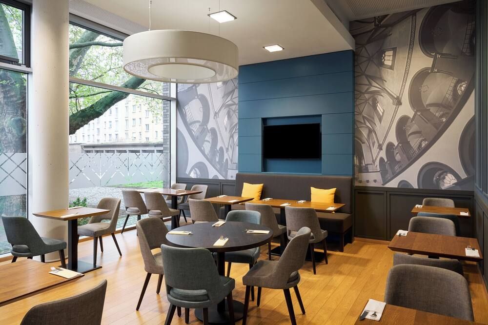 מסעדה תמונה