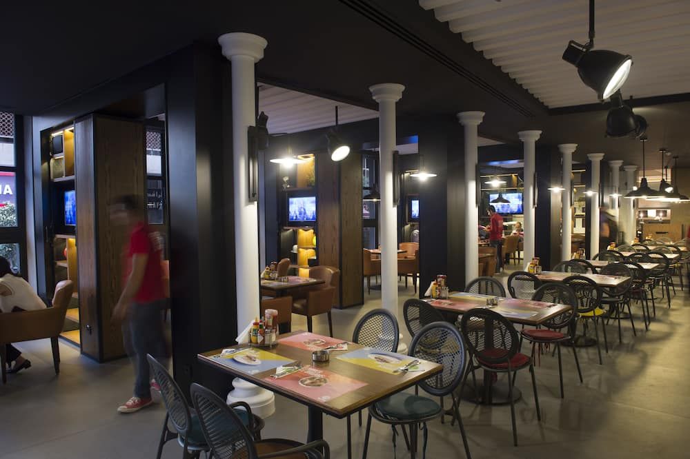 מסעדה תמונה