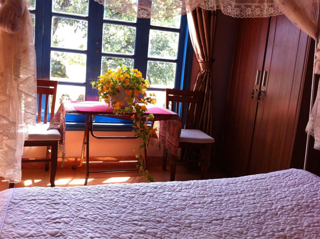 אחר