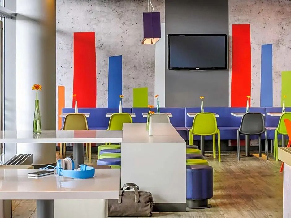 מסעדה תמונה