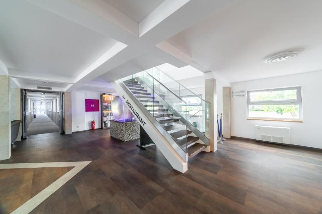 מדרגות תמונה