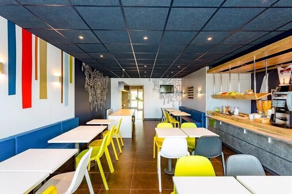 מסעדה תמונה