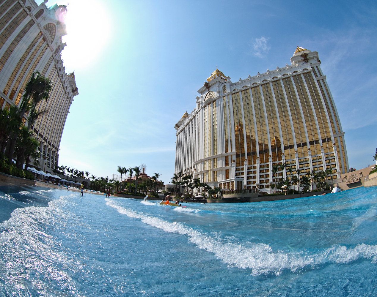 בריכה תמונה