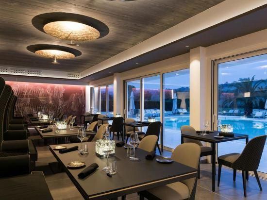 מסעדה תמונה