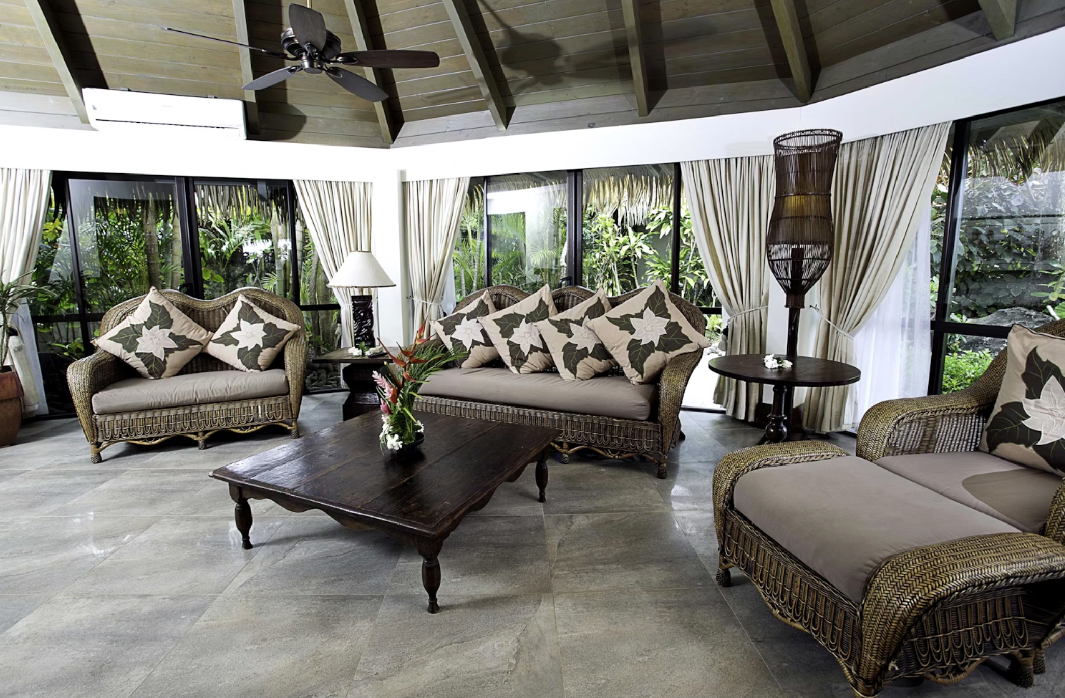 טרקלין