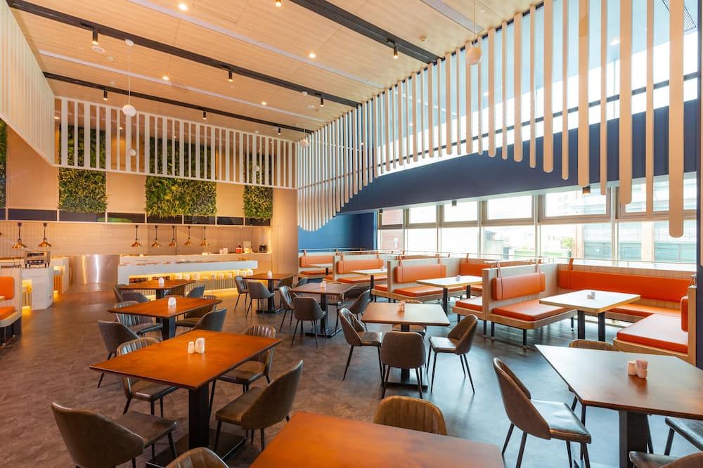 מסעדה תמונה