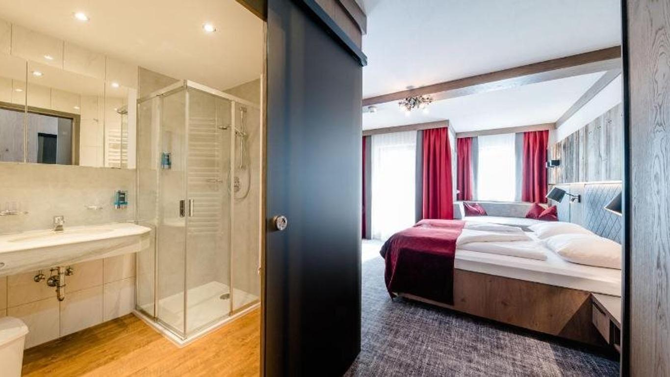 Hotel Alpenrose