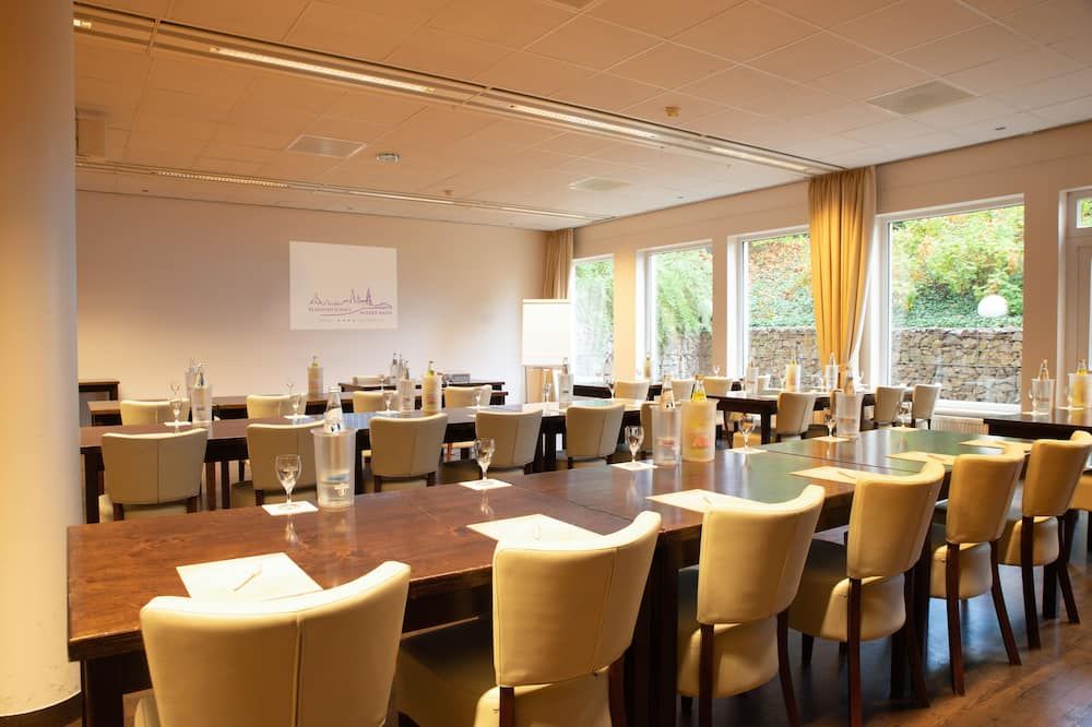 מסעדה תמונה