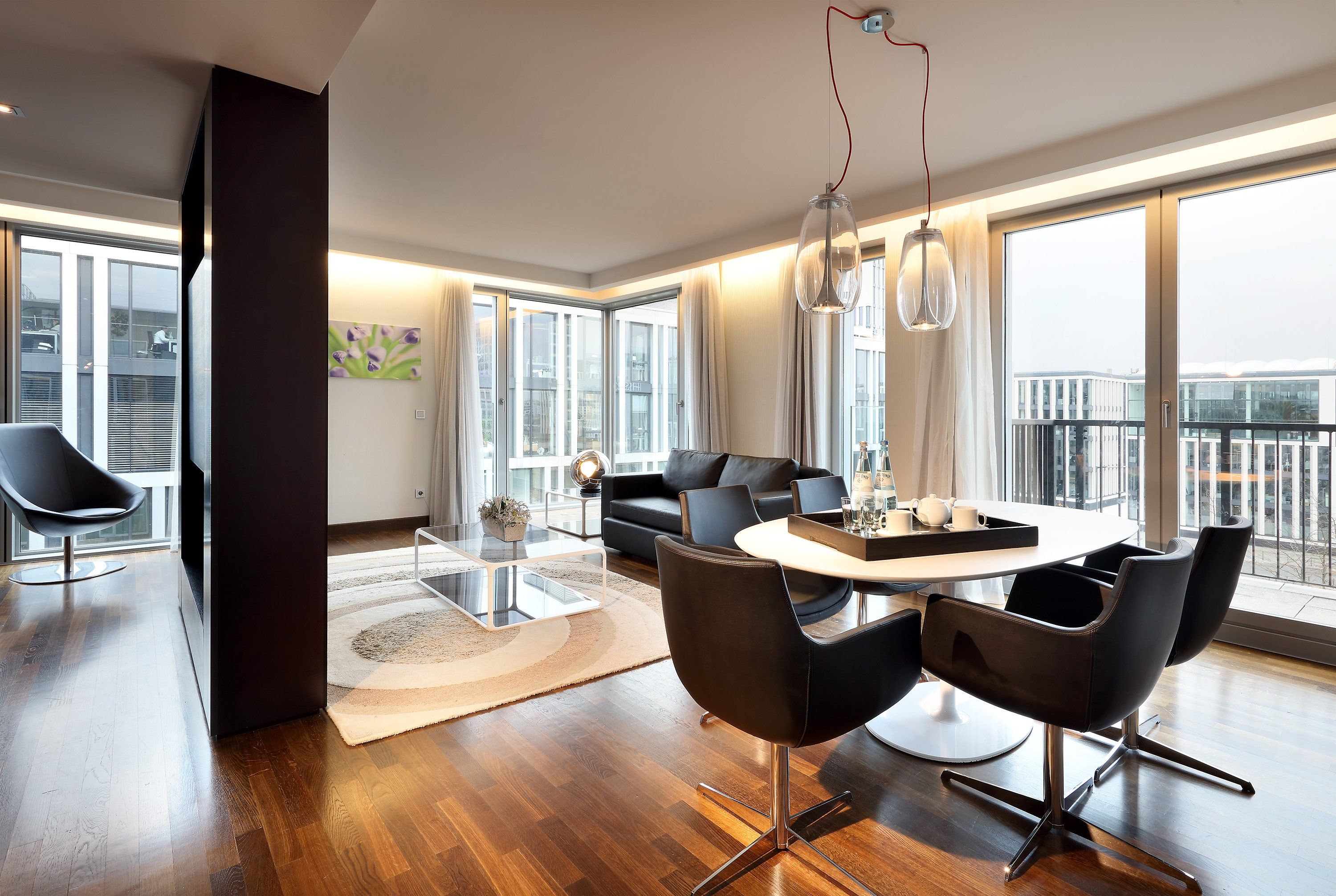 חדר אוכל תמונה