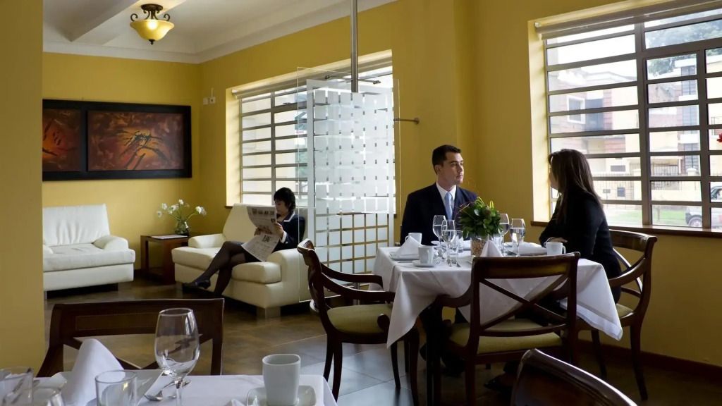 מסעדה תמונה