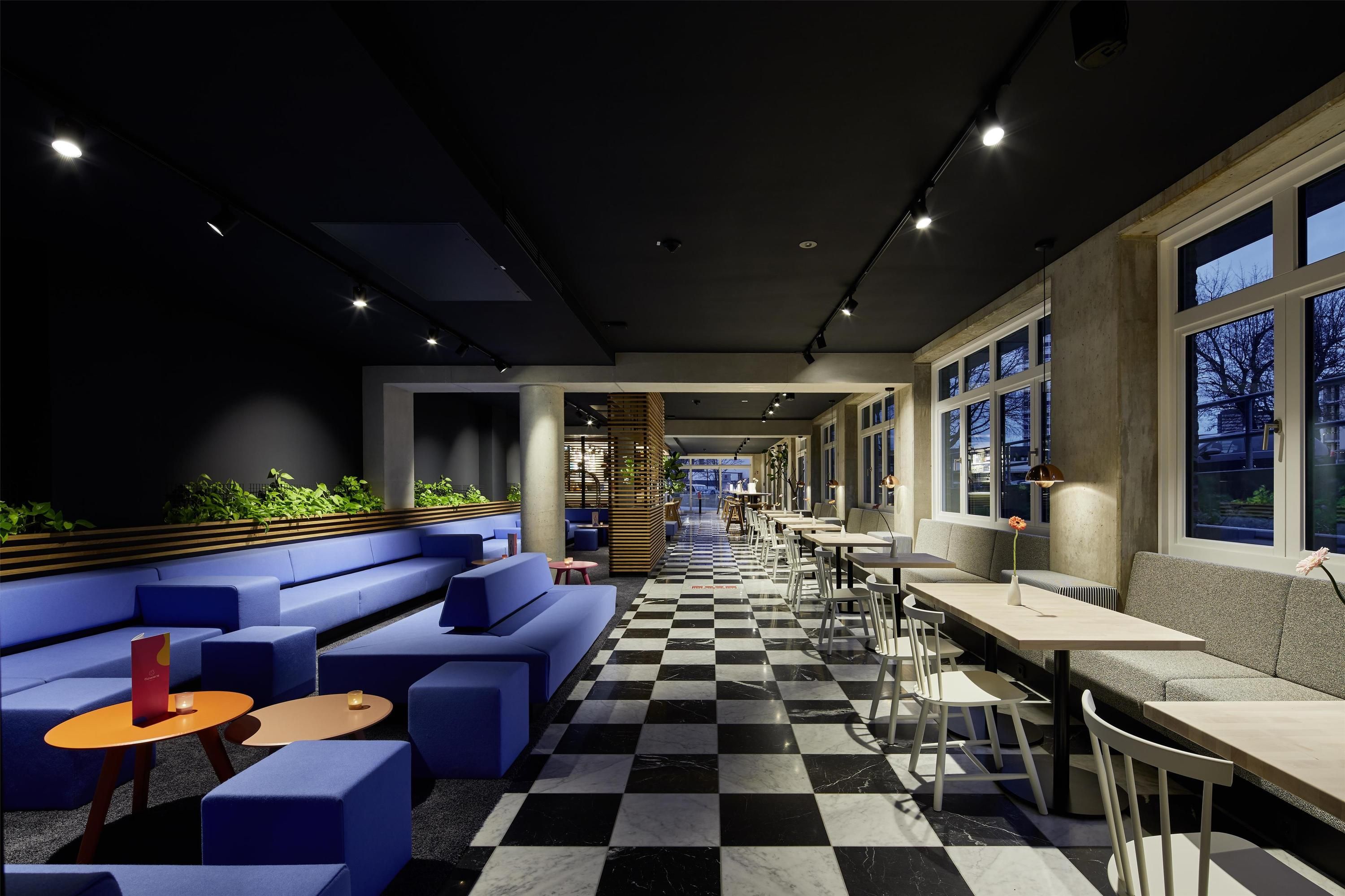 מסעדה תמונה