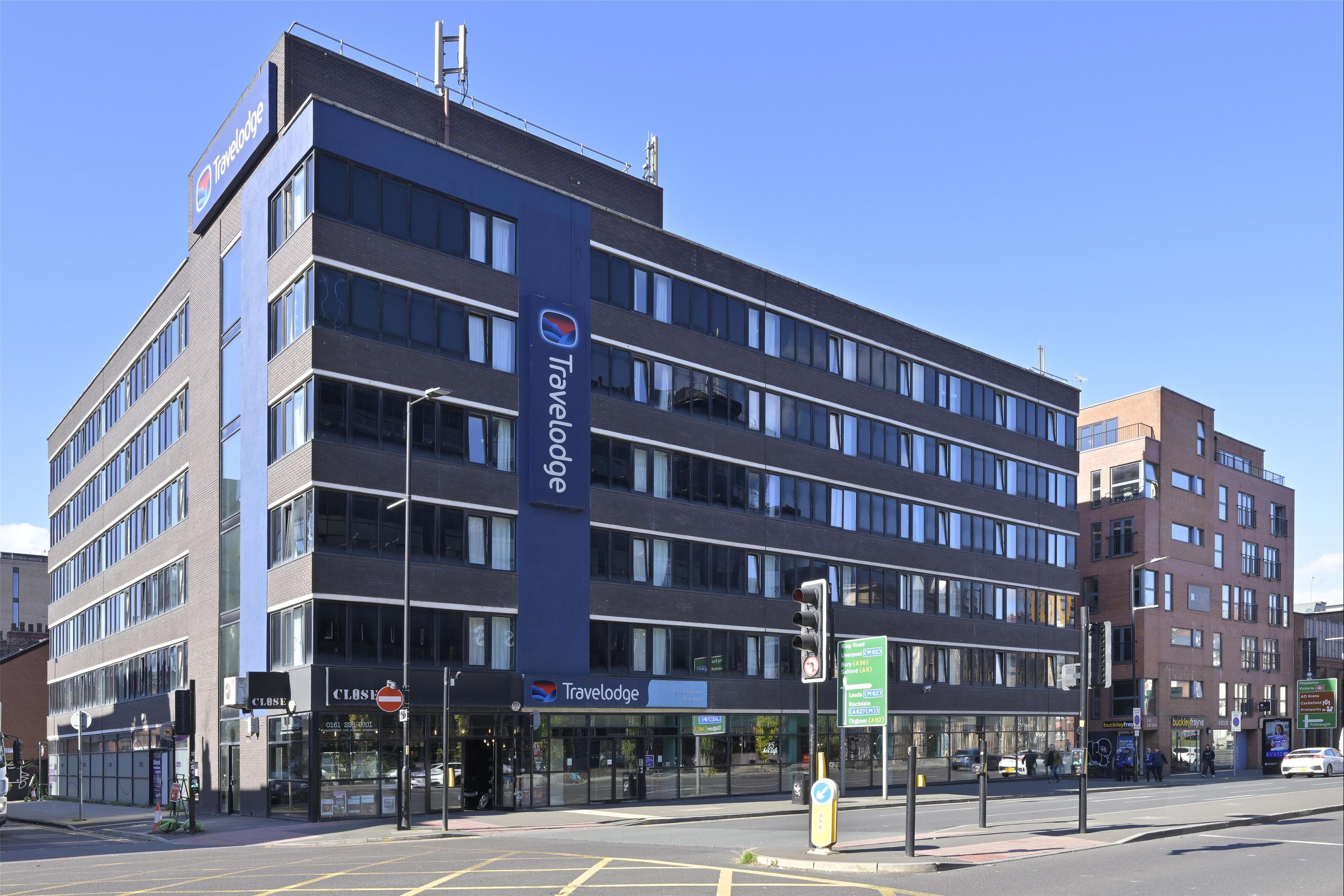 בניין