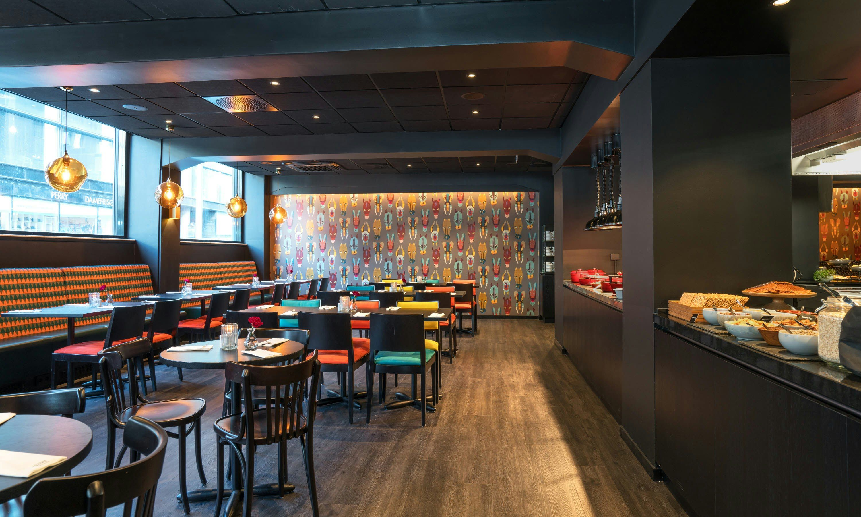 מסעדה תמונה