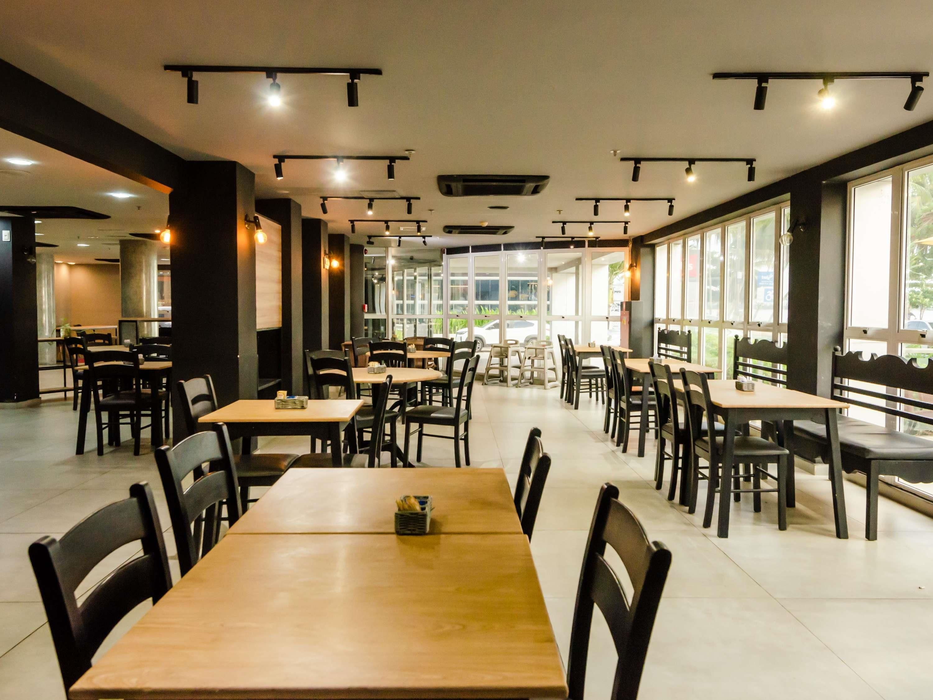 מסעדה תמונה