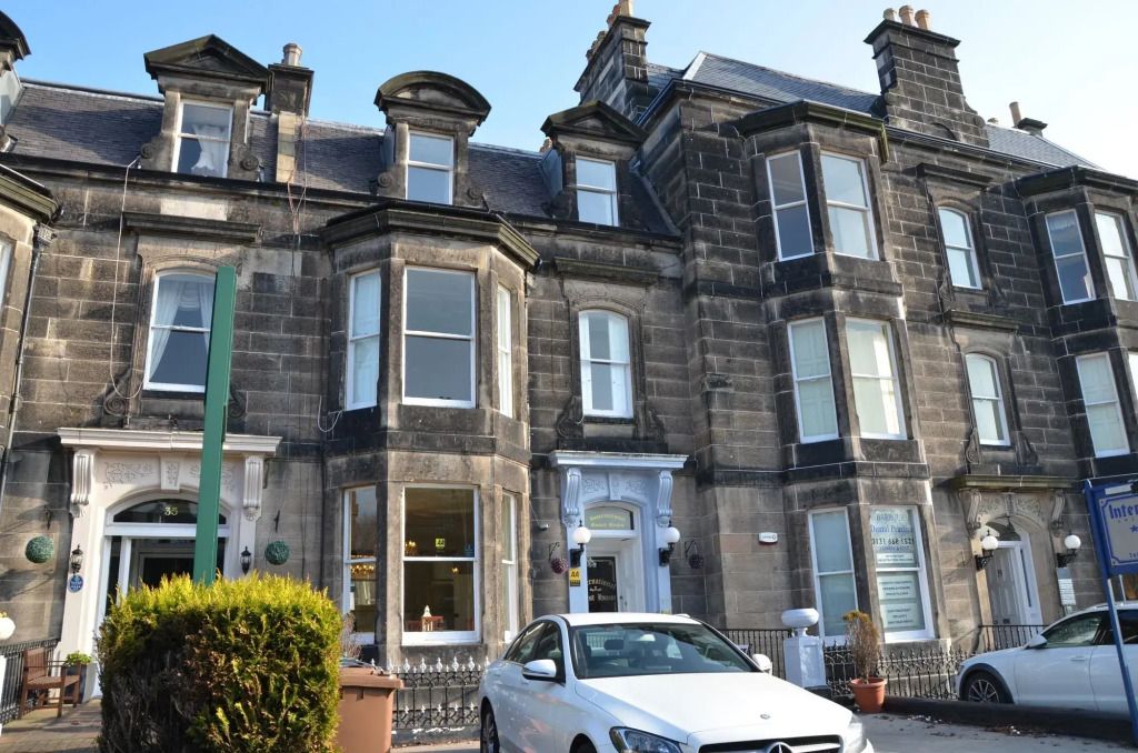 בניין תמונה