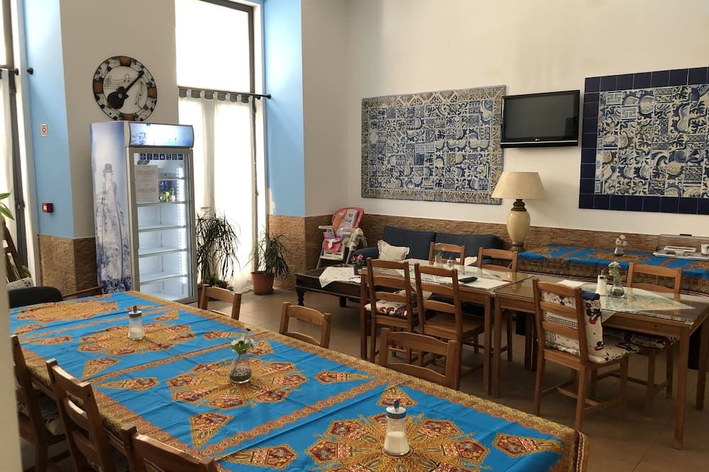 מסעדה תמונה