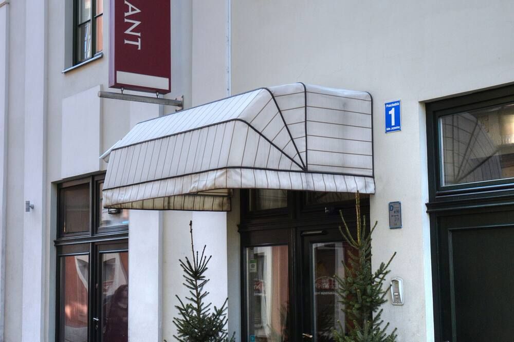 אחר