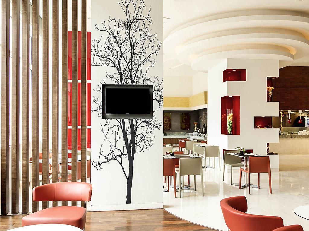 מסעדה תמונה