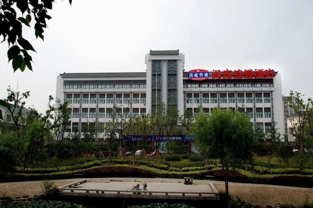 בניין תמונה