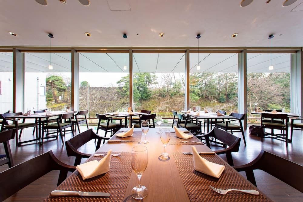 מסעדה תמונה