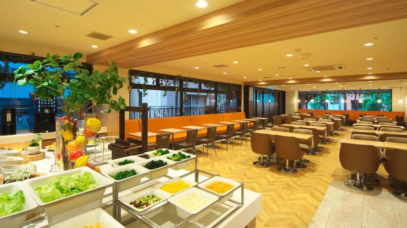 Yokohama Heiwa Plaza Hotel