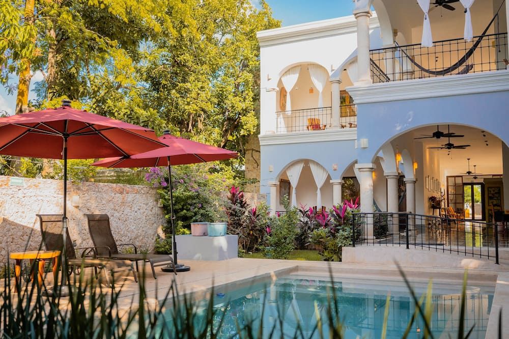 בריכה תמונה