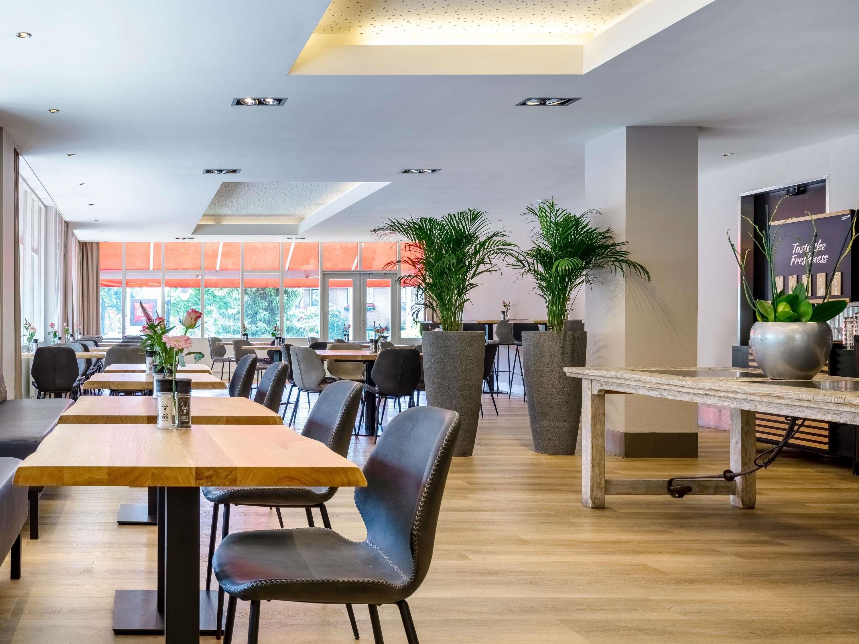 מסעדה תמונה