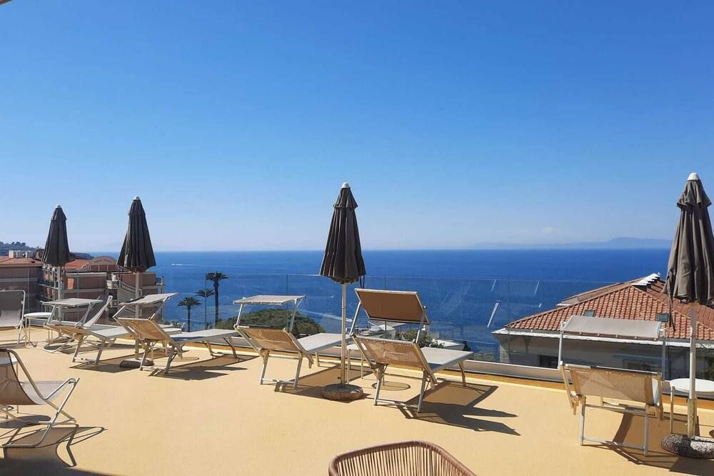 מרפסת תמונה