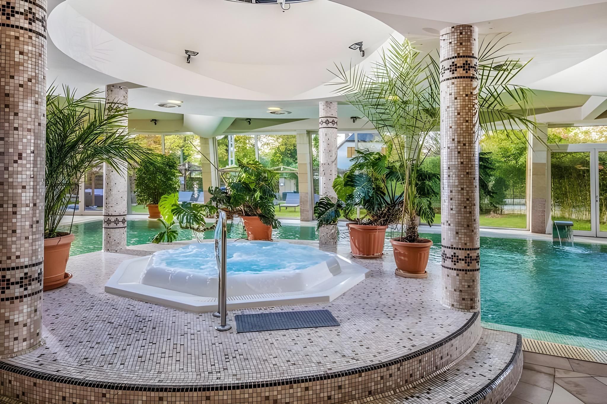 בריכה תמונה