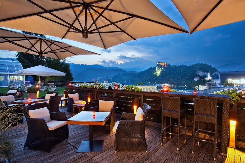 מסעדה תמונה