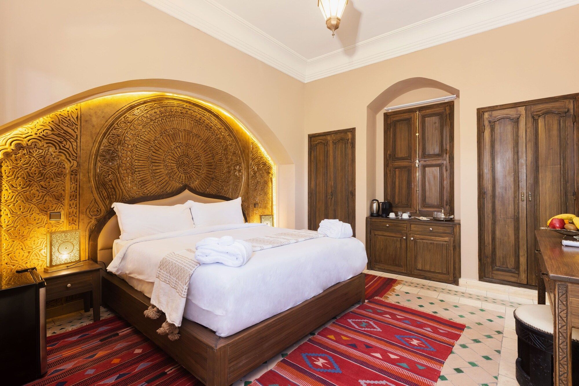 אחר