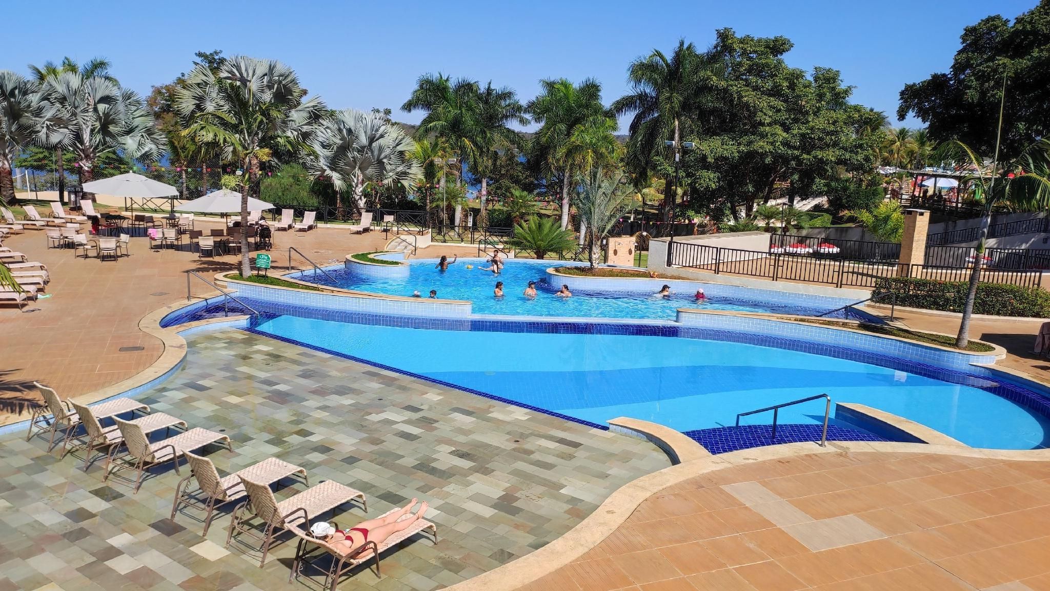 בריכה תמונה