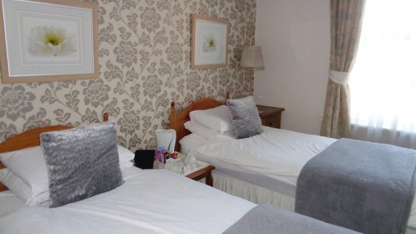The Broadfield Hotel