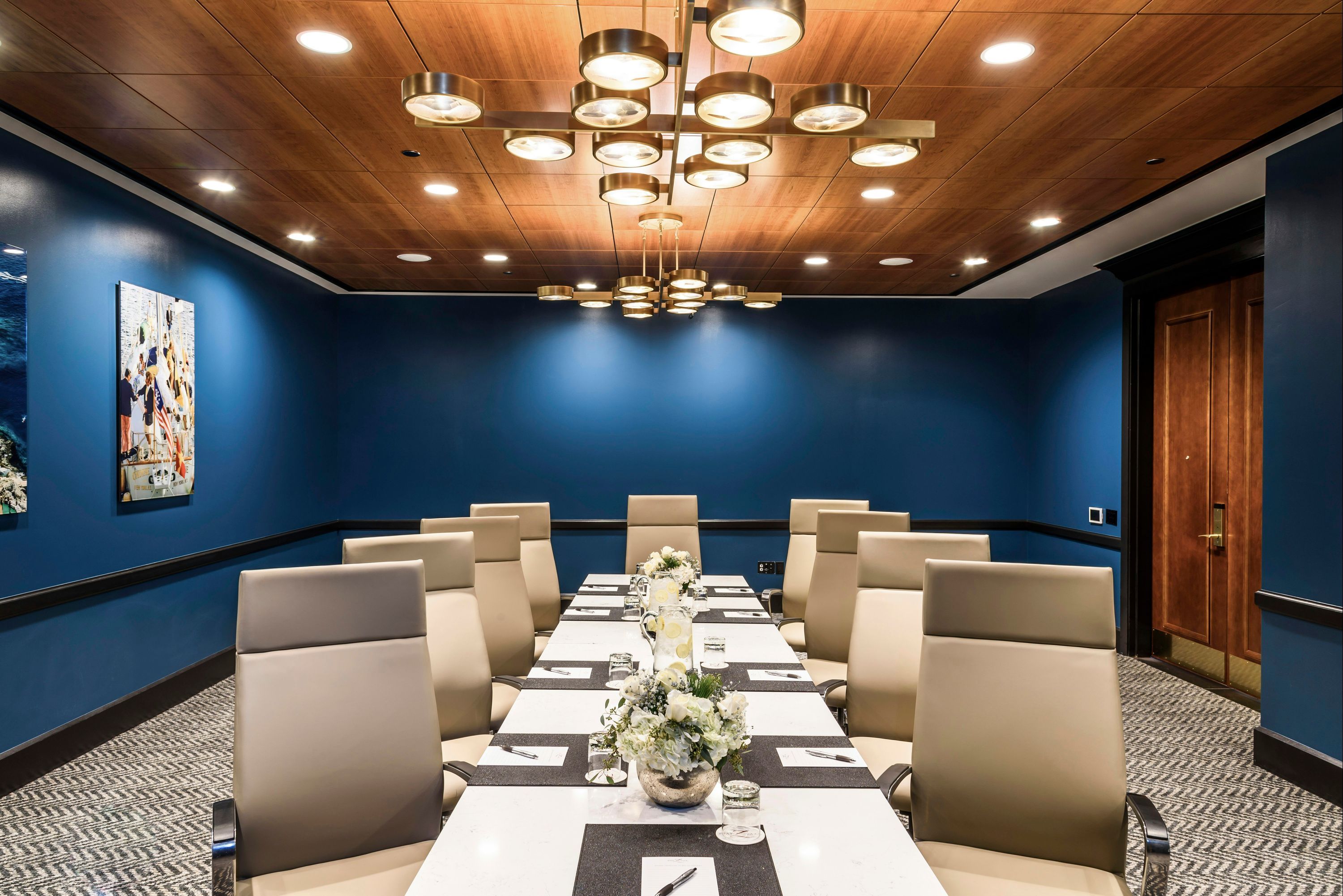 חדר ישיבות