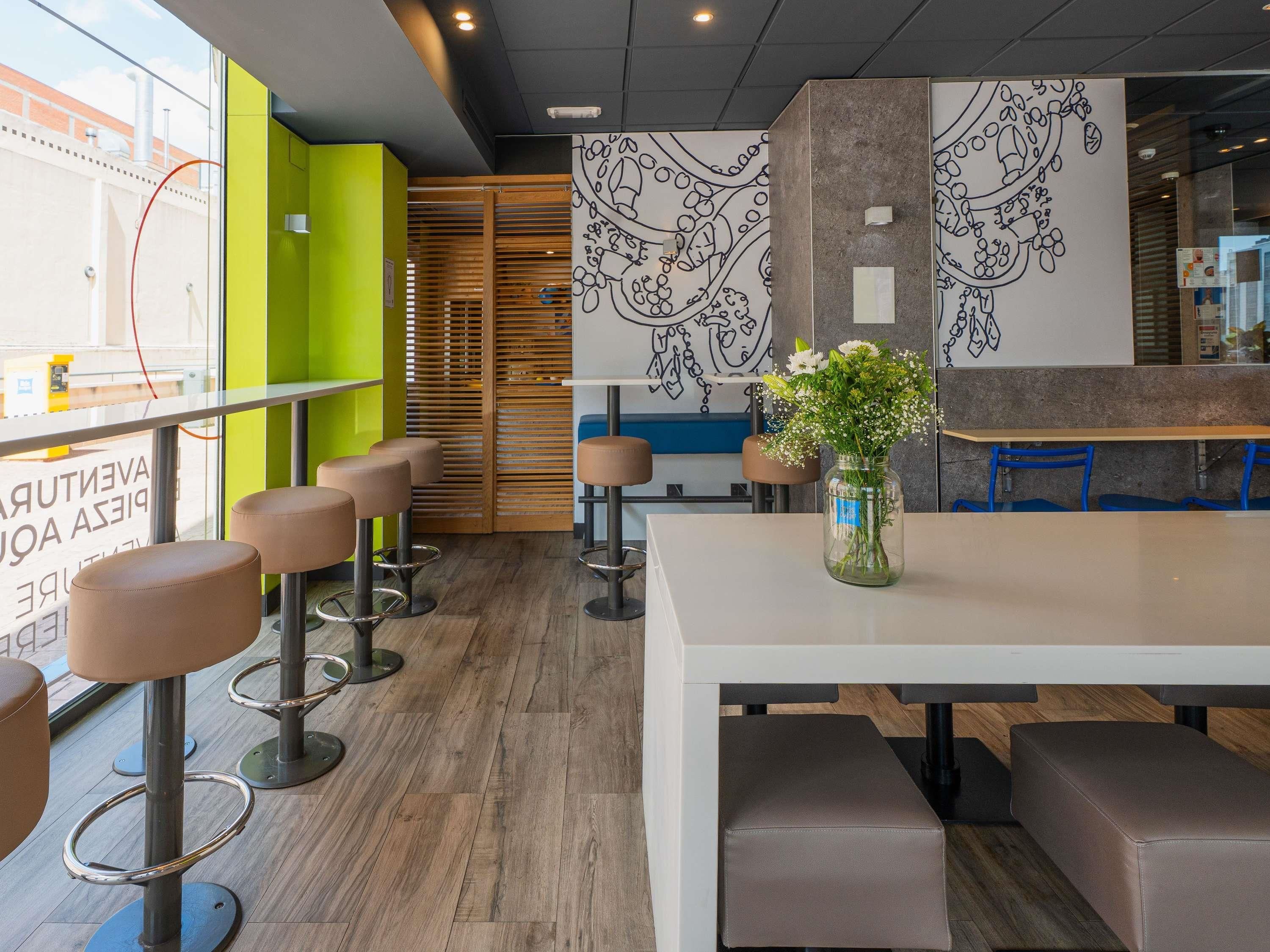 בניין תמונה