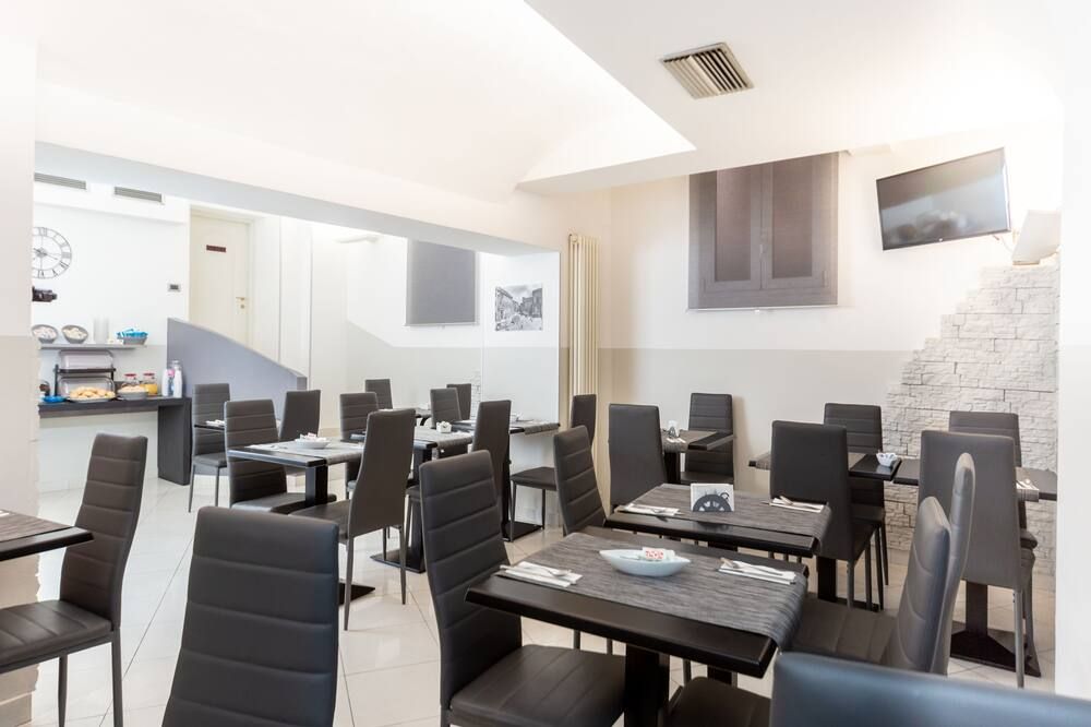 מסעדה תמונה