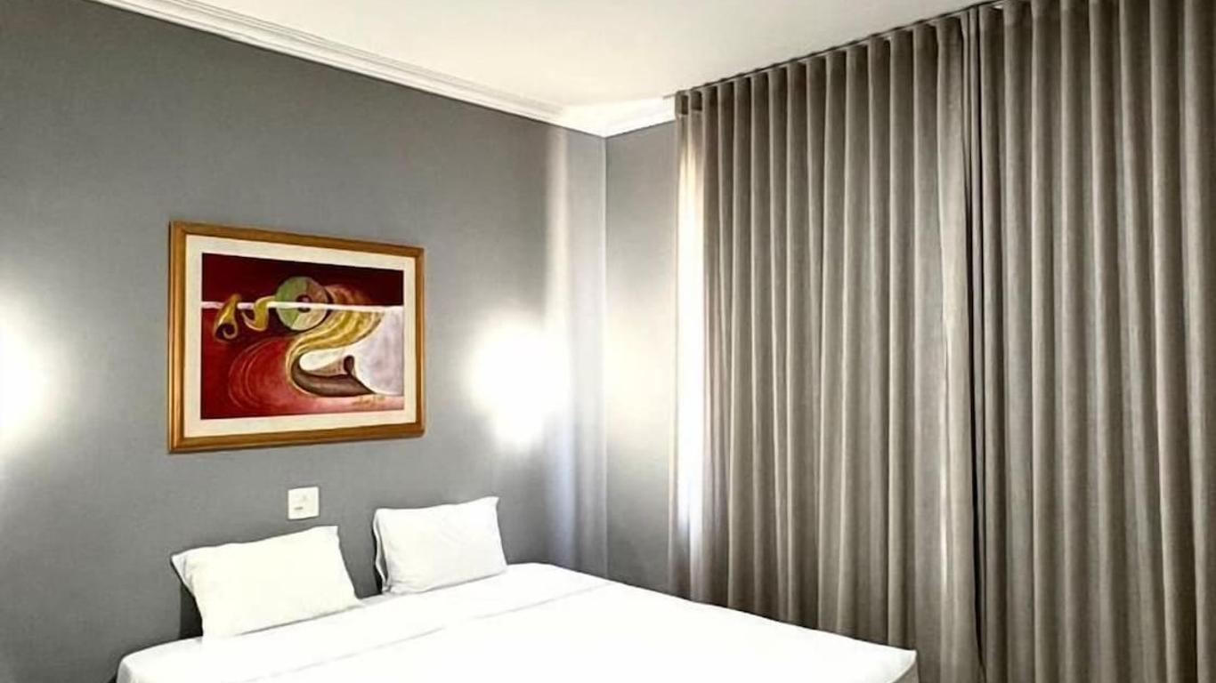 Hotel Del Rey Curitiba By Poty - Na Famosa Rua XV De Novembro