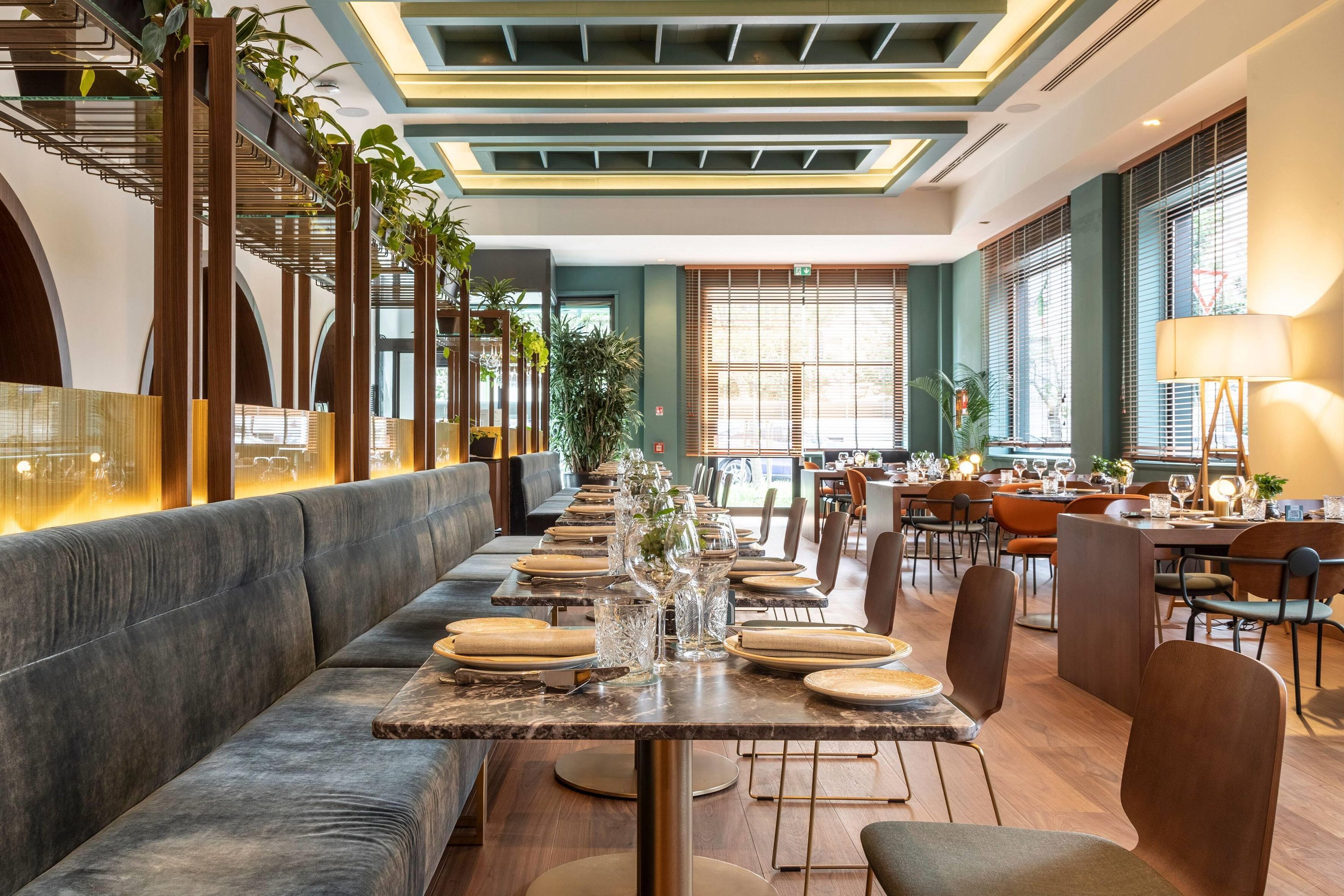 מסעדה תמונה