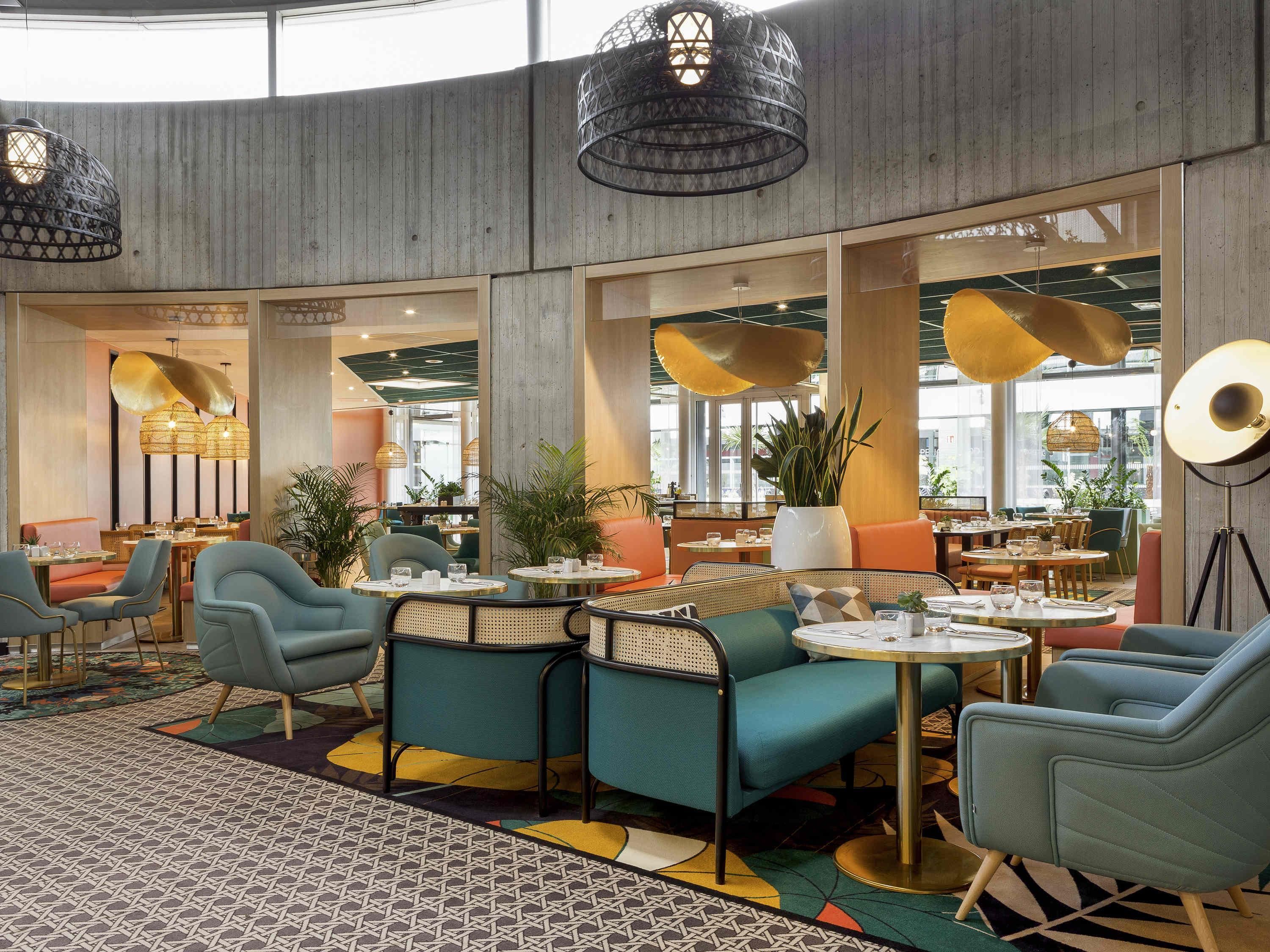 מסעדה תמונה