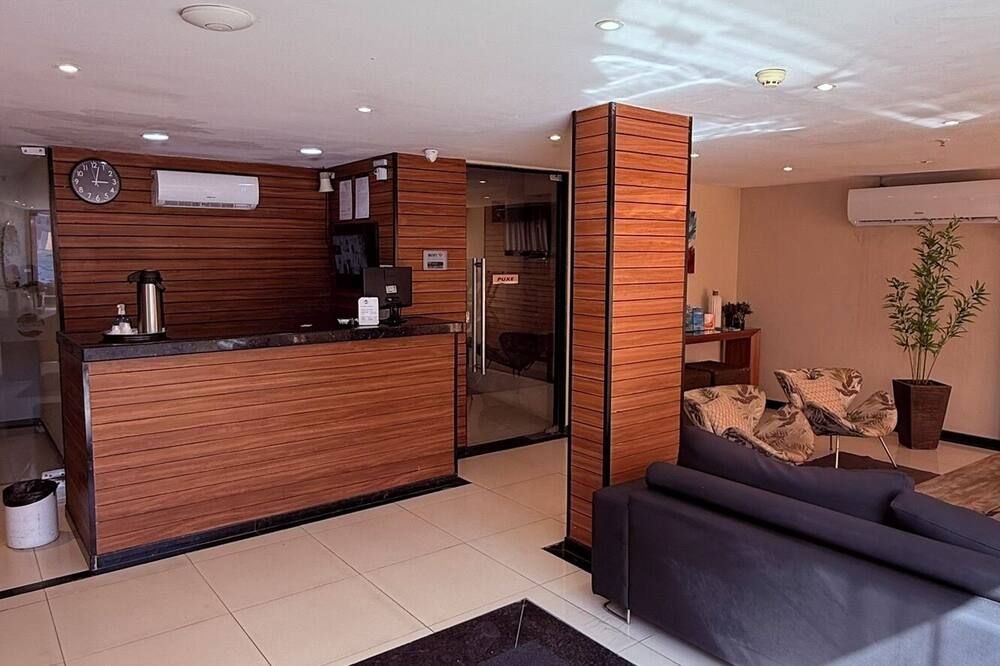 דלפק קבלה תמונה