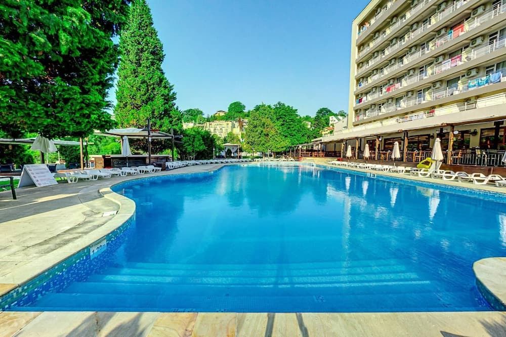 בריכה תמונה