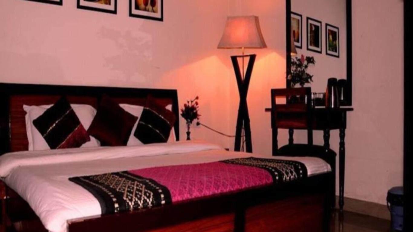 The Eden Hotel Near Okhla